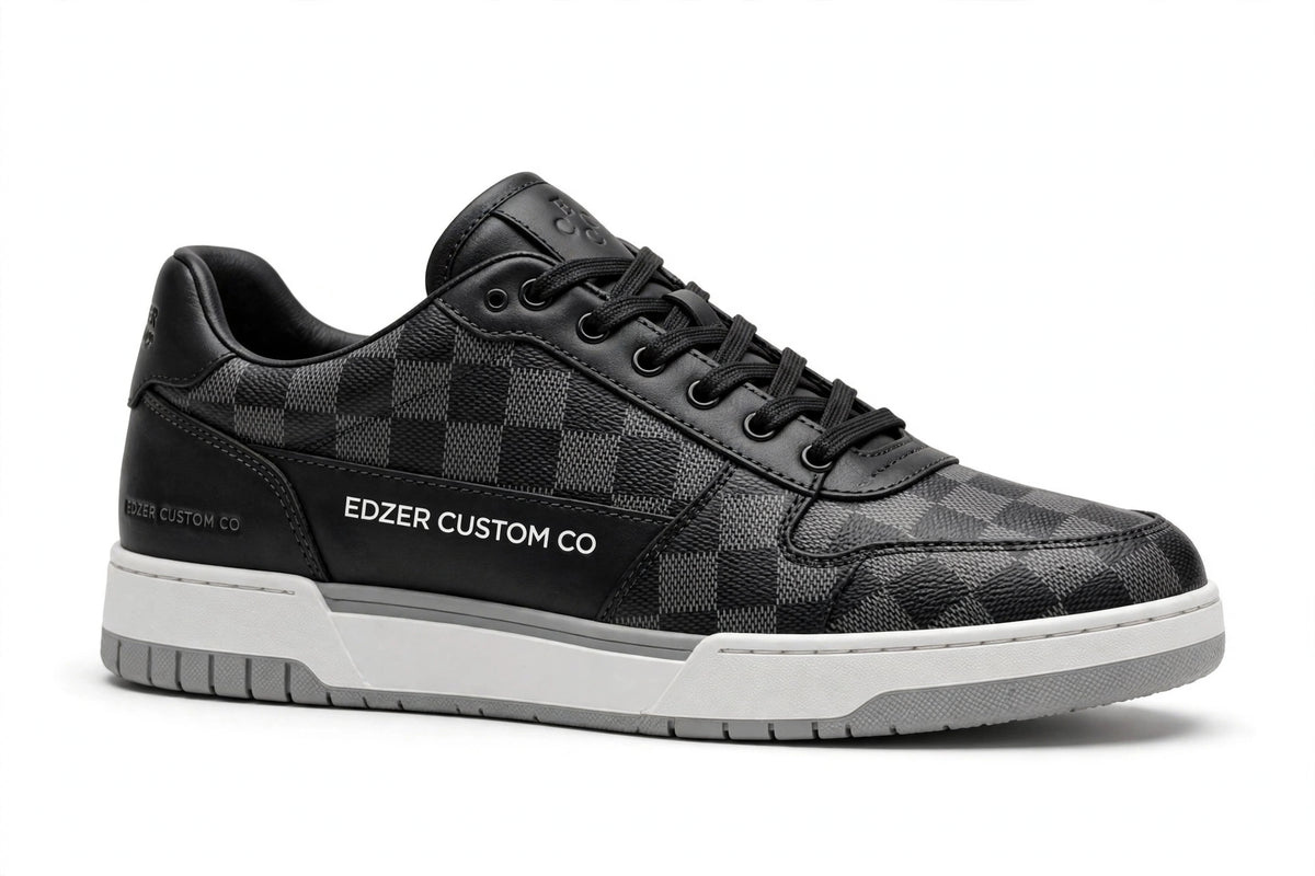 LOUIS VUITTON - Sneaker Damier Graphite Black - Taille [Mete taille ou] - Authentique - EDZER CURATED
